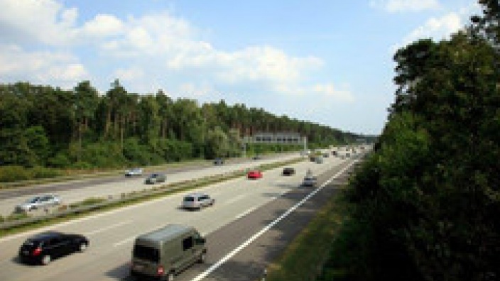 Verkehrsministerium bringt Bewegung in den Lückenschluss der A1