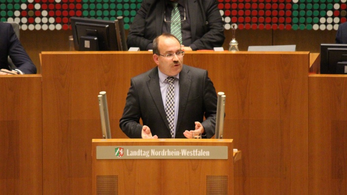 Dr. Ralf Nolten